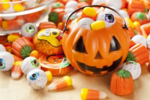 Halloween pail and candy tips from your Carlisle dentist